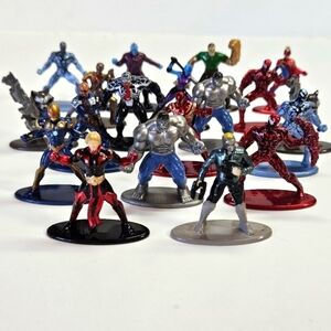 Jada Toys Nano Metal Figs Marvel Die-Cast Metal Collectible Figures Lot 19 Hulk
